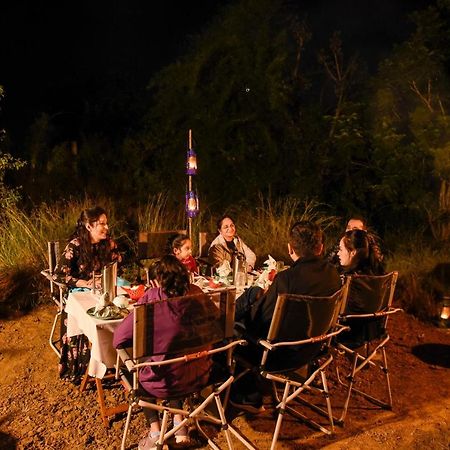 Kanha Jungle Camp Extérieur photo