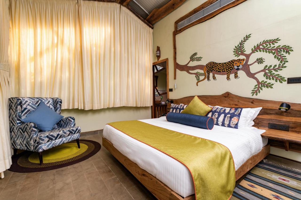 Kanha Jungle Camp Extérieur photo